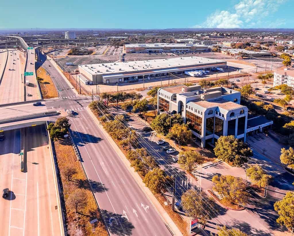 south austin affordable chiropractic center align well